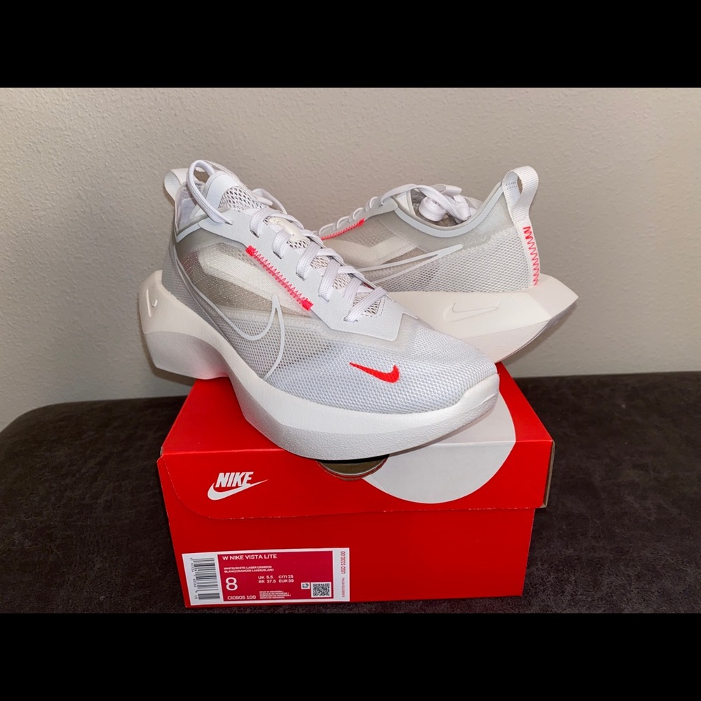 Nike Women’s Vista Lite Laser Crimson Sz 8